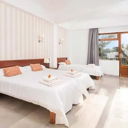 Hotel Santanyi Port 4*